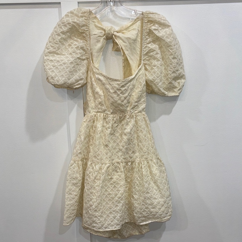 Bardot Cream Quilted Puff Sleeve Mini Dress